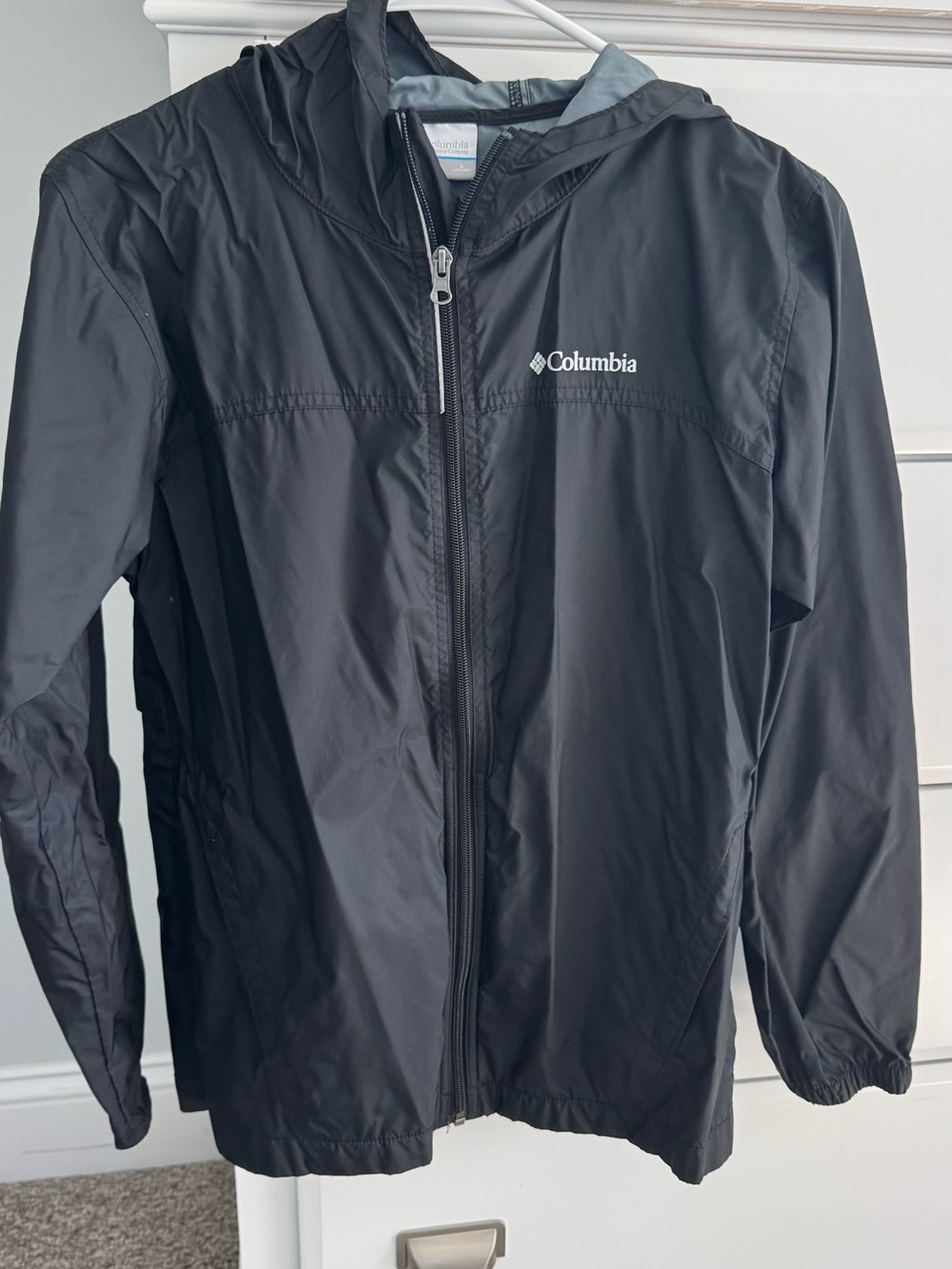 Columbia Black Packable Hooded Rain/wind Jacket